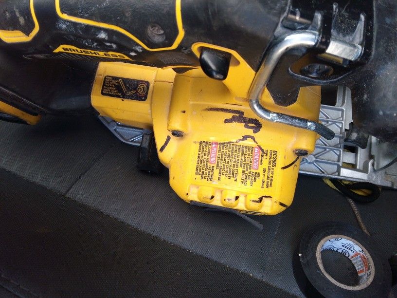 DCS565 Cordless 6 1)2 Cordless Sae