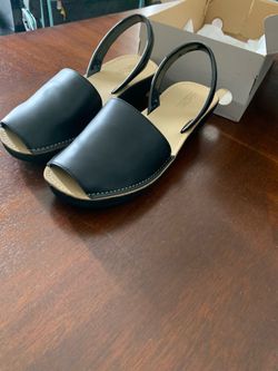 Fine Glass Heels Size 8