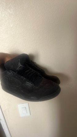 Jordan 4 Black cats