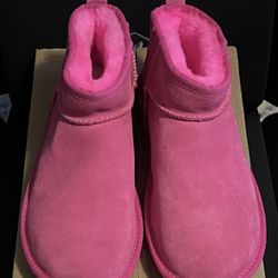 AUTHENTIC ULTRA UGG CLASSIC MINI II CARNATION HOT PINK 8/39 UGGS BOOTS