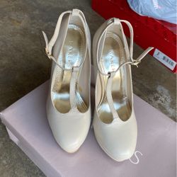 Ankle Strap Pump
