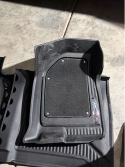 OEM liner floor Matt’s sierra 2500 4