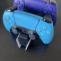 PS5 2 Controllers 1 Blue And 1 Purple With Sony PS5 Dual Charging Dock