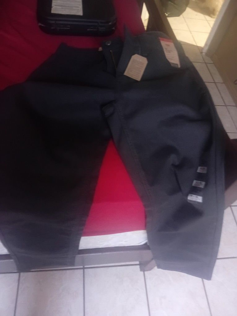 Levis New 32-30