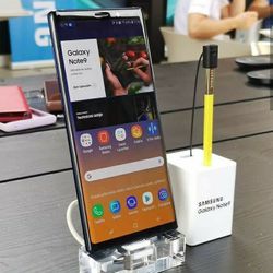 Samsung Galaxy Note 9 128gb  UNLOCKED . NO CREDIT CHECK $1 DOWN PAYMENT OPTION  3 Months Warranty * 30 Days Return *