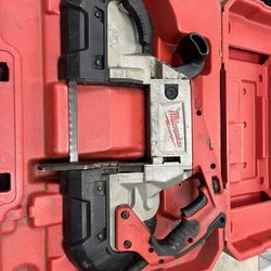 Milwaukee Band Saw (326)