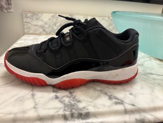 Air Jordan 11 Retro Low Bred Sneaker