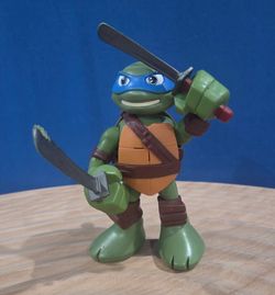 2014 Teenage Mutant Ninja Turtles Leonardo 6" Action Figure