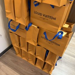 Wholesale Belts 30pcs For $1500