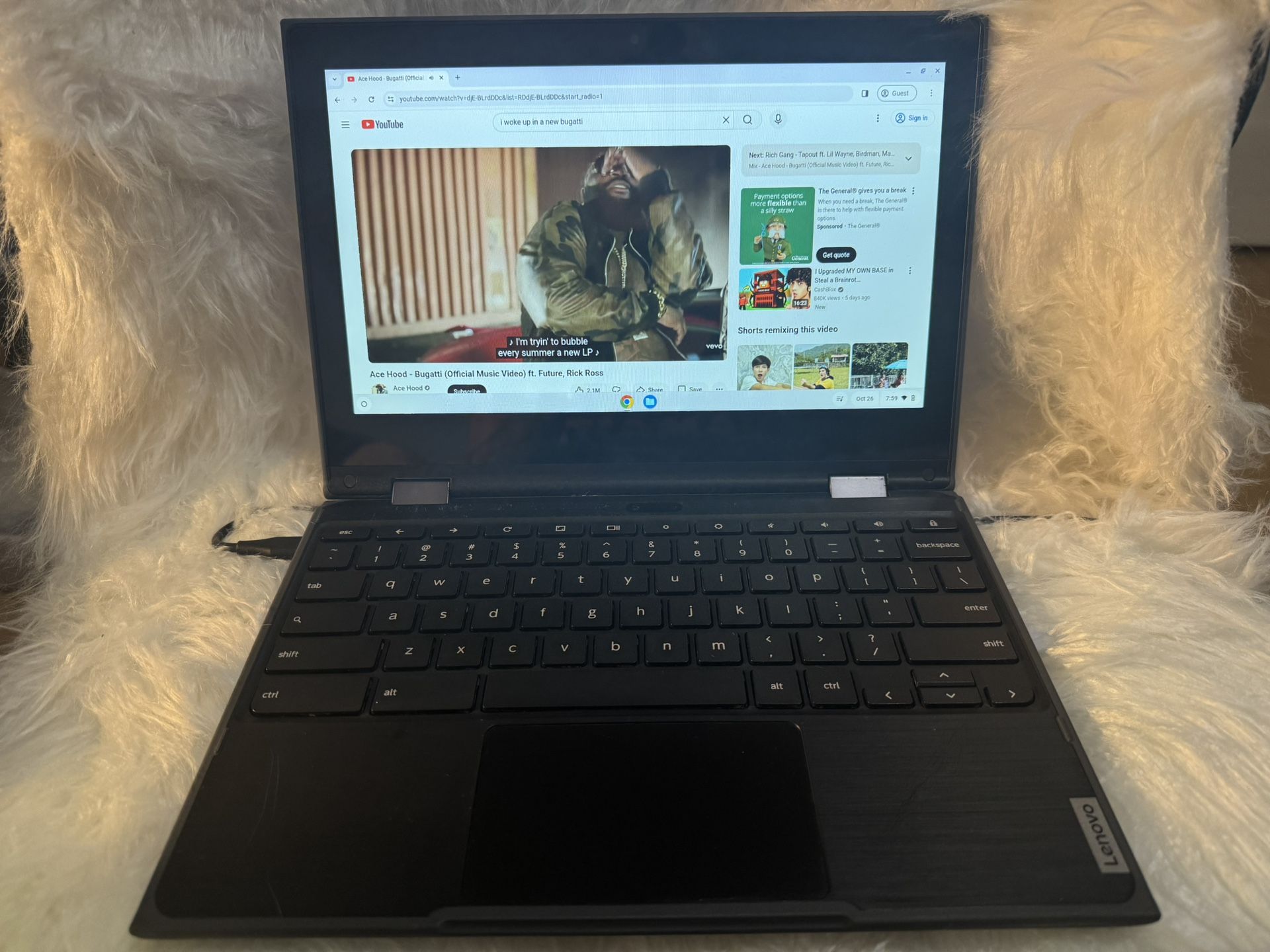 Lenovo Chromebook 2 in 1 Laptop to Tablet Touchscreen Dual camera