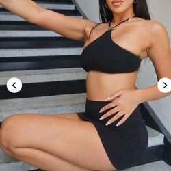 Fashion nova tight skirt