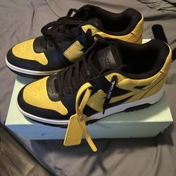Off White