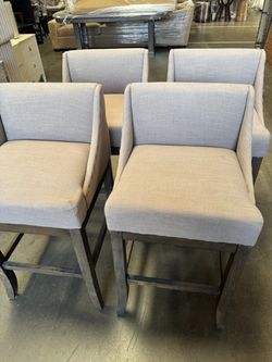 4 barstools