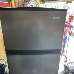 Refrigerator Works Perfectly 