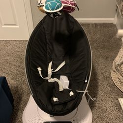 MamaRoo Multi Motion Baby Swing 