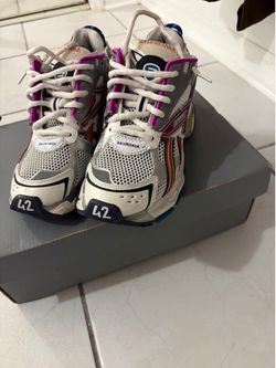 Balenciaga runners