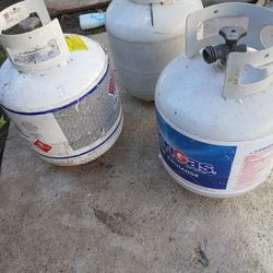 3. TANGUES DE GAS BUENAS  CONDITIONS 