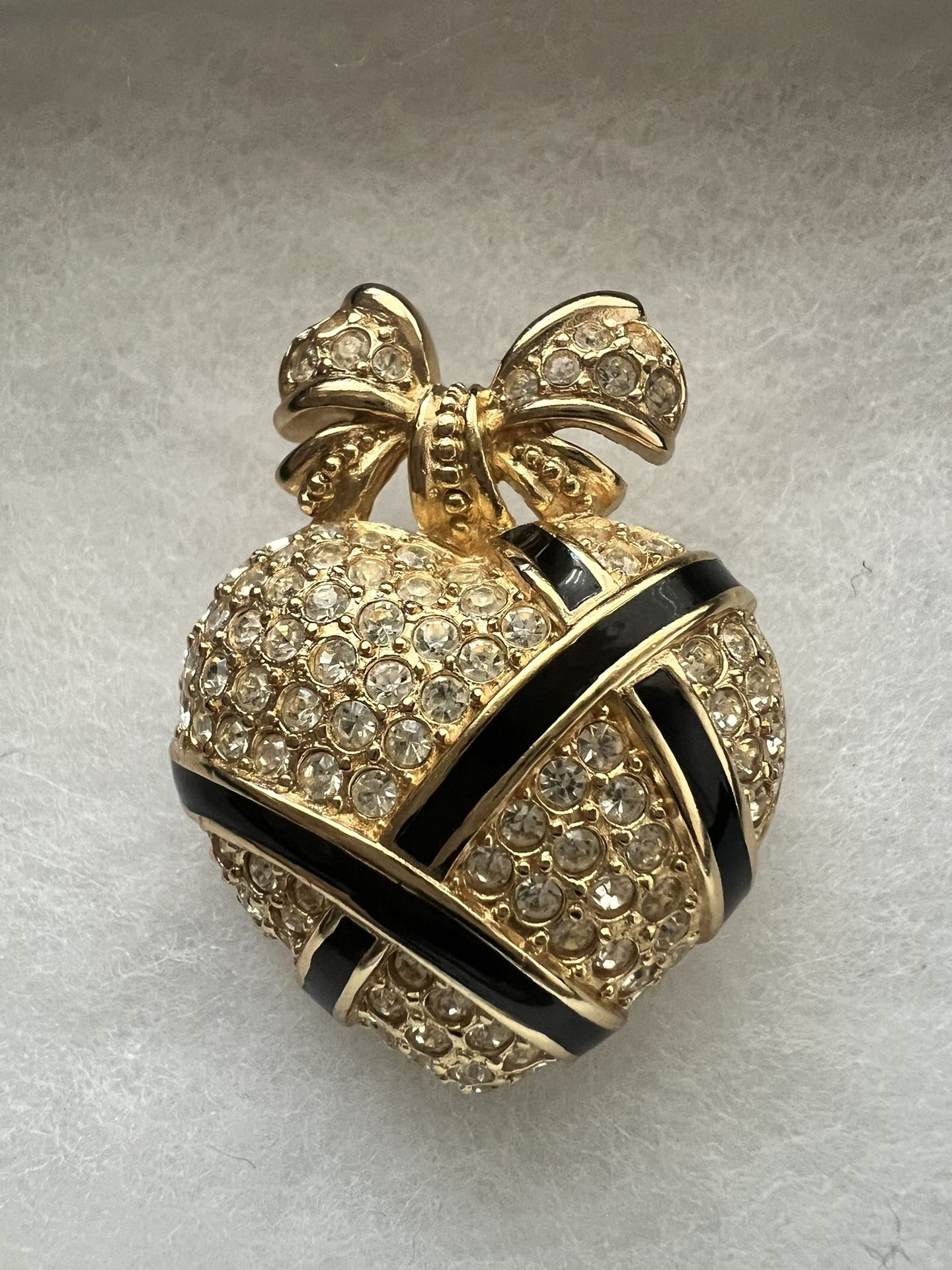 Christian Dior Heart ♥️ Brooch