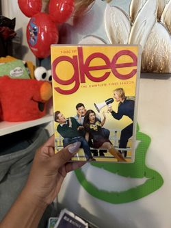 The Complete Of Season One Of Glee