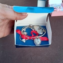 Heart Charm Bracelet 