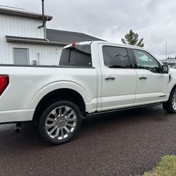 2021 Ford F150 LMT 4X4 Super Crew Cab