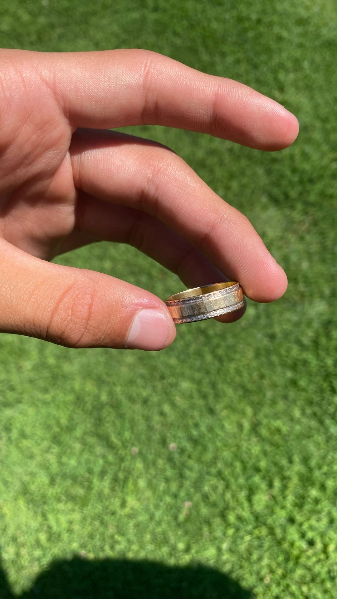 14k Art Carved Ring