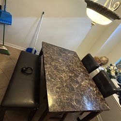 Kitchen table 