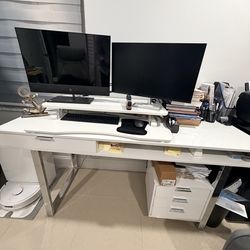 Computer Table