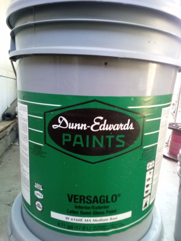 terracotta Dunn Edwards Paint