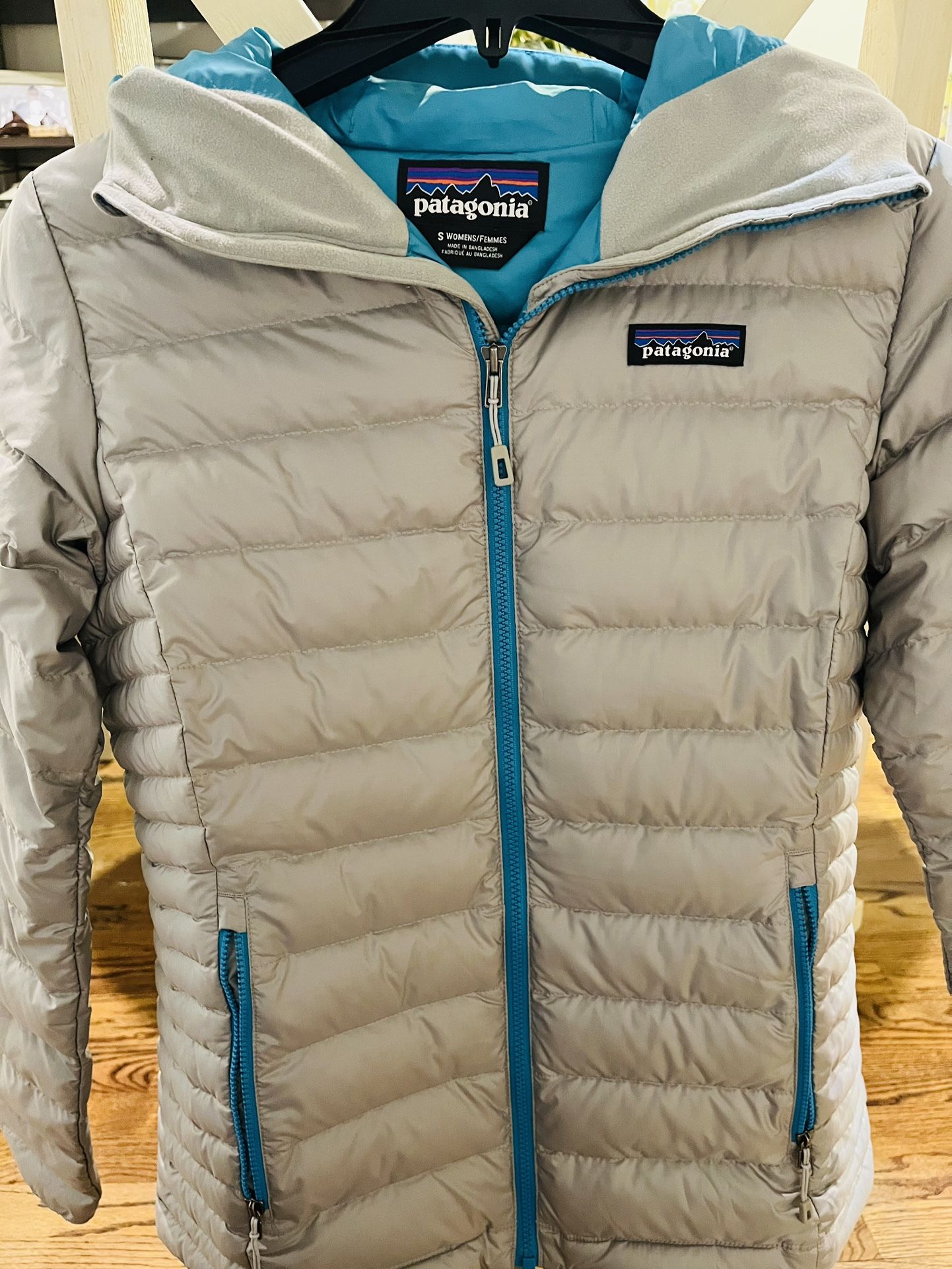 Patagonia Women Down Jacket