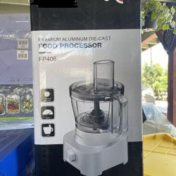 MagiCos Food Processor New $100