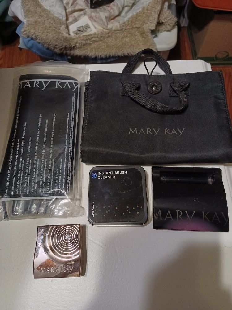 Mary Kay 5 Set Makeup Collection
