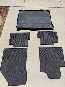 WeatherTech Floor Mats & Cargo Liner Set – Fits 2014–2021 Jeep Cherokee