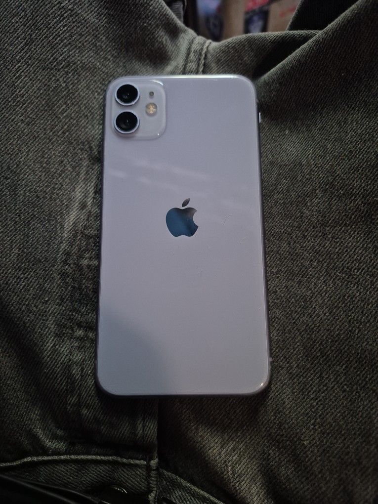 Iphone 11 64g UNLOCKED W/verified$ Cash App