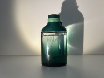 Kaiak Aventura Cologne for Men, an eau de toilette with a fresh, woody scent