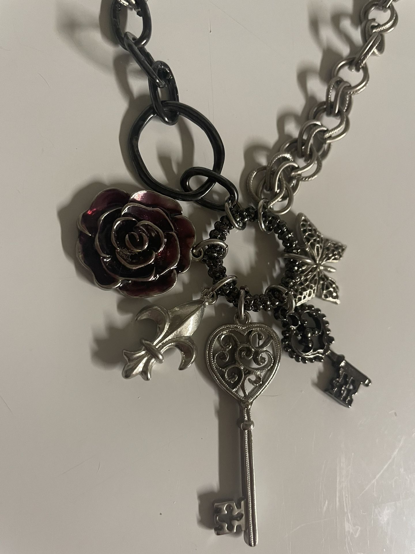 Vtg 1928 charm necklace 