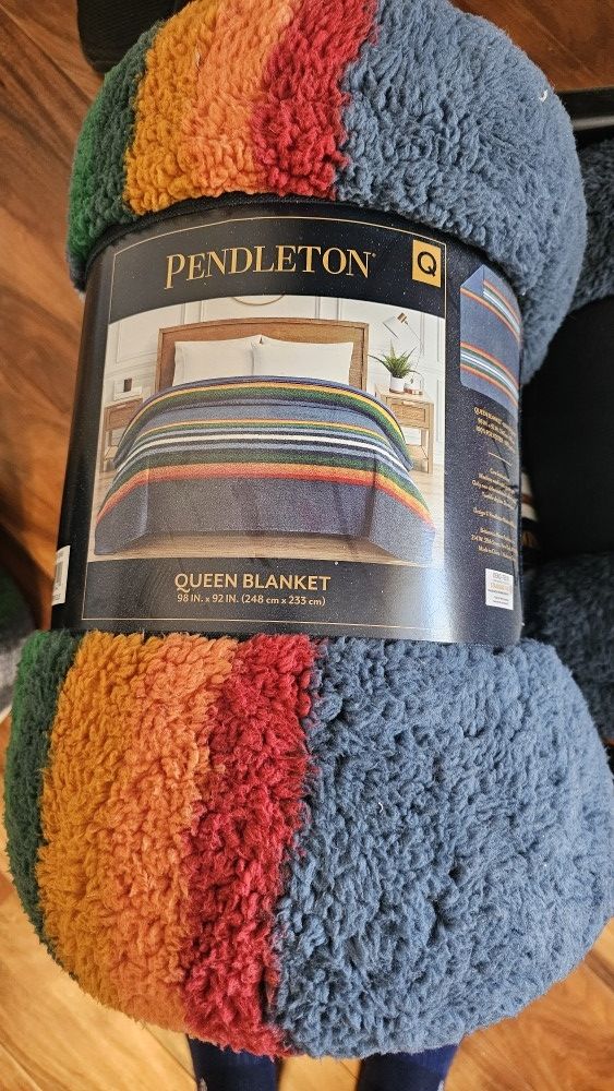 PENDLETON Serape Blanket, Queen, NEW