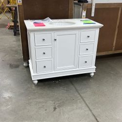 42” Vanity
