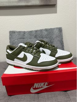 Nike Dunk Low “Medium Olive” Women’s Size 10.5 Brand New