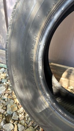 Tire 205/60/16