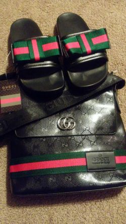Brand New Women Gucci Flip Flops And Purse