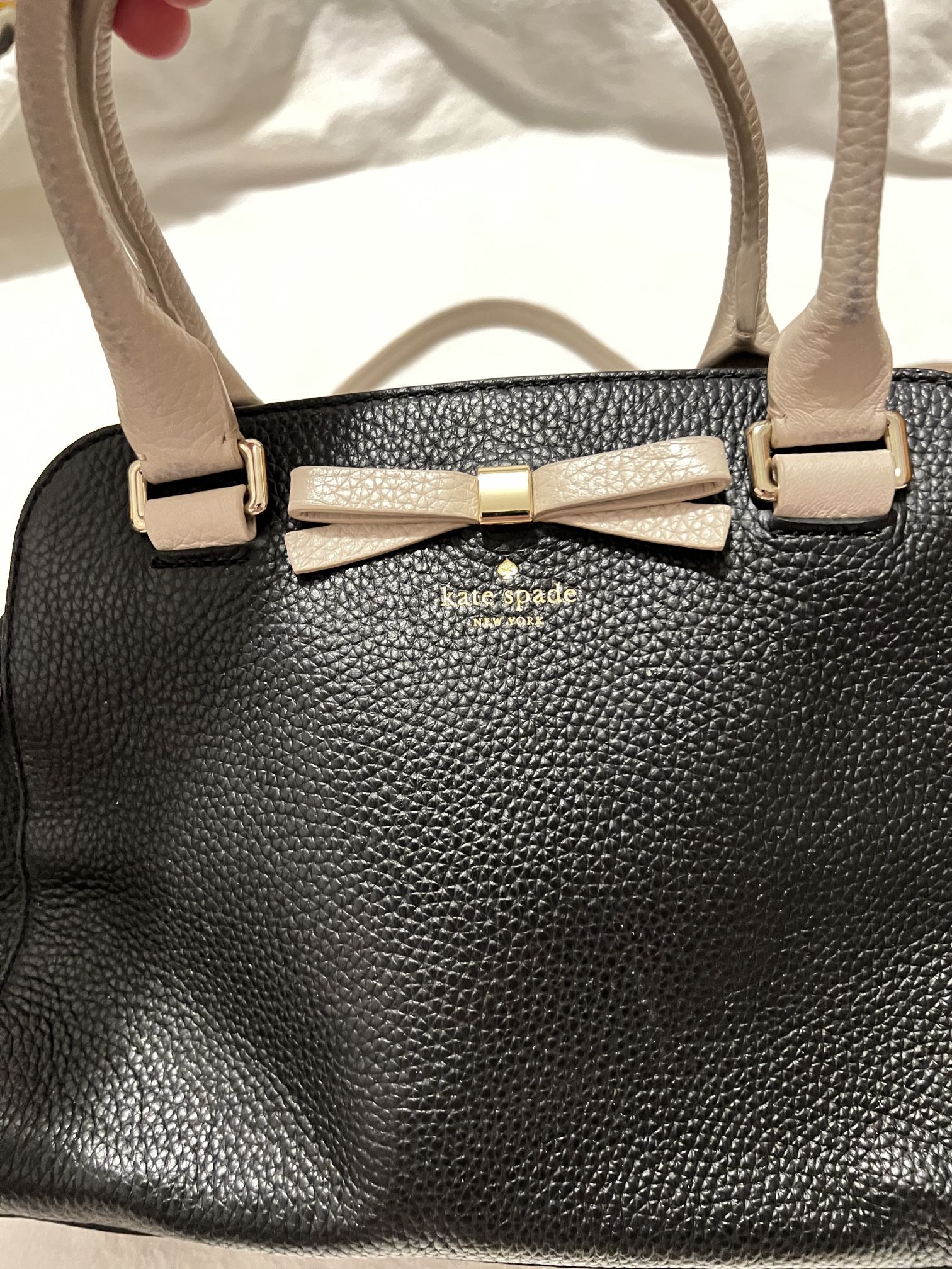 2 Kate Spade Purses Pink Bow $85 Messenger $65