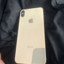 iPhone XS