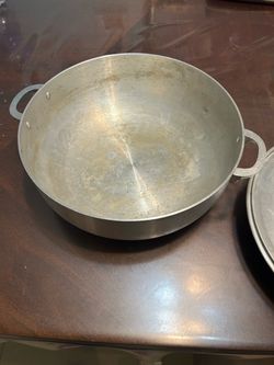 Deep silver pot