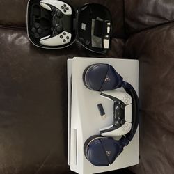 Great Condition Ps5 And Ps5 Pro Controller W Headphones 