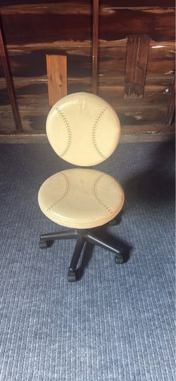 Baseball chair