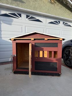 Dog house