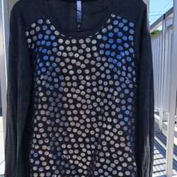 Kensie Silver and Gray  Polka Dot Long Sleeve Tee Shirt SZ S