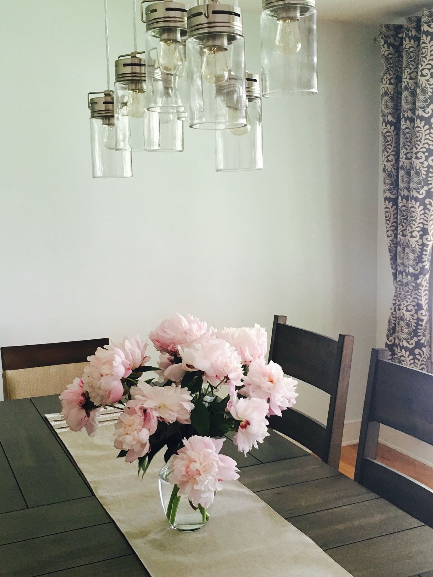 Glass jar pendant light