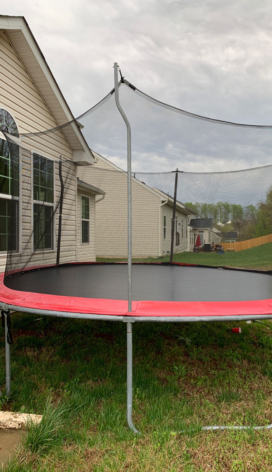 15x15 Trampoline, good quality, good condition barely used!